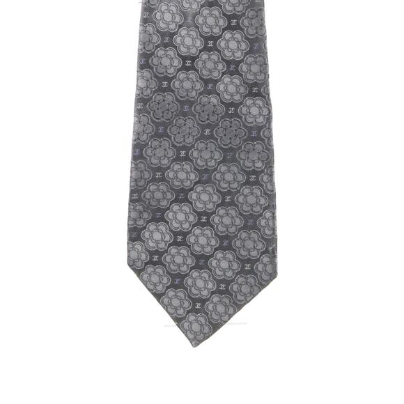 CHANEL Metallic Grey Camellia CC logo Silk Tie - Picture 2 of 12